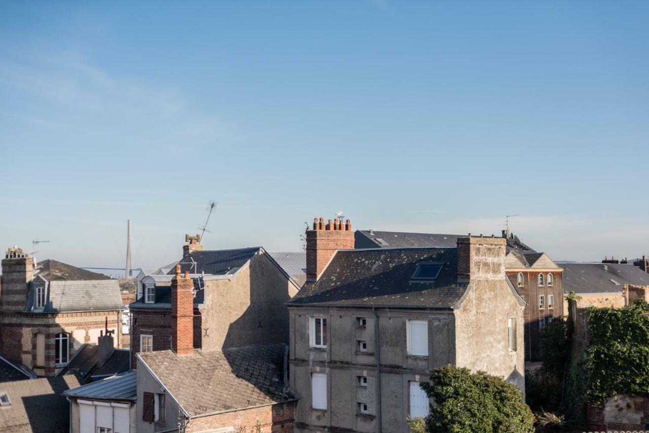 Les Gites De Claire Honfleur Exterior foto